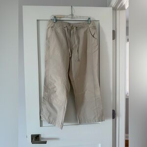 Columbia Women's Small S Drawstring Capri Pants Khaki Nude Beige